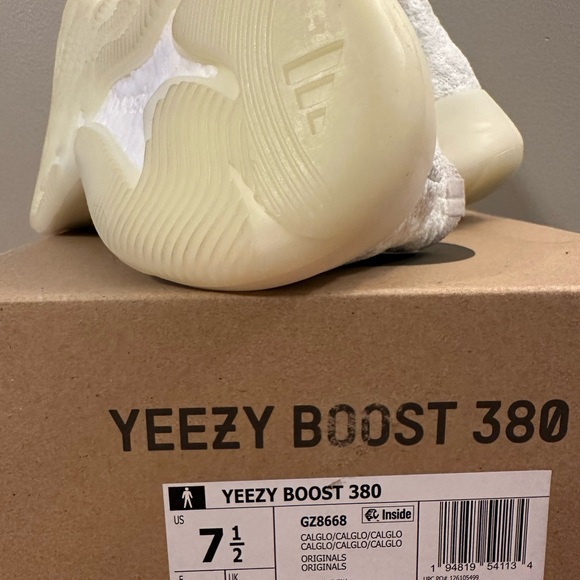 Adidas Yeezy Boost 380 Calcite Glow 7.5 - Picture 1 of 8